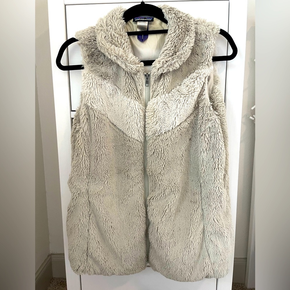 Patagonia Fuzzy Fur Vest